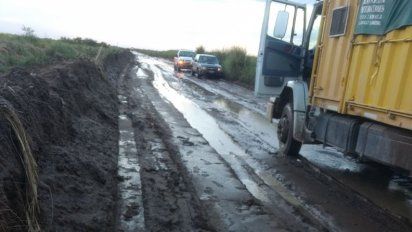 Villa Valeria: vecinos reclaman que se  pavimenten 35 kilómetros de la ruta 27