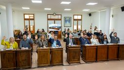 El Concejo aprobó ayer por unanimidad el plan de regularización de tributos locales.