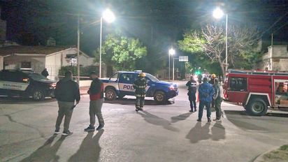 Una granada y una carta: la intimidación en la casa del comisario de barrio Alberdi