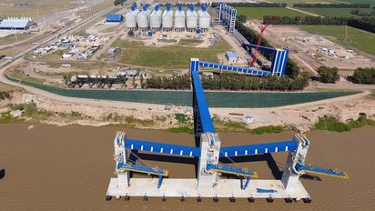 El campo y la agroindustria aportan el 86% de los dólares netos del país