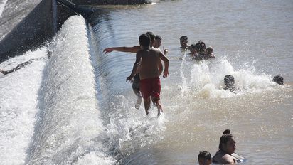 Finalmente, se inflaron los gomones y habrá espejo de agua el fin de semana
