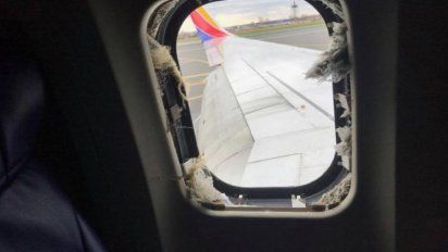 Explotó el motor de un avión: un muerto y 7 heridos