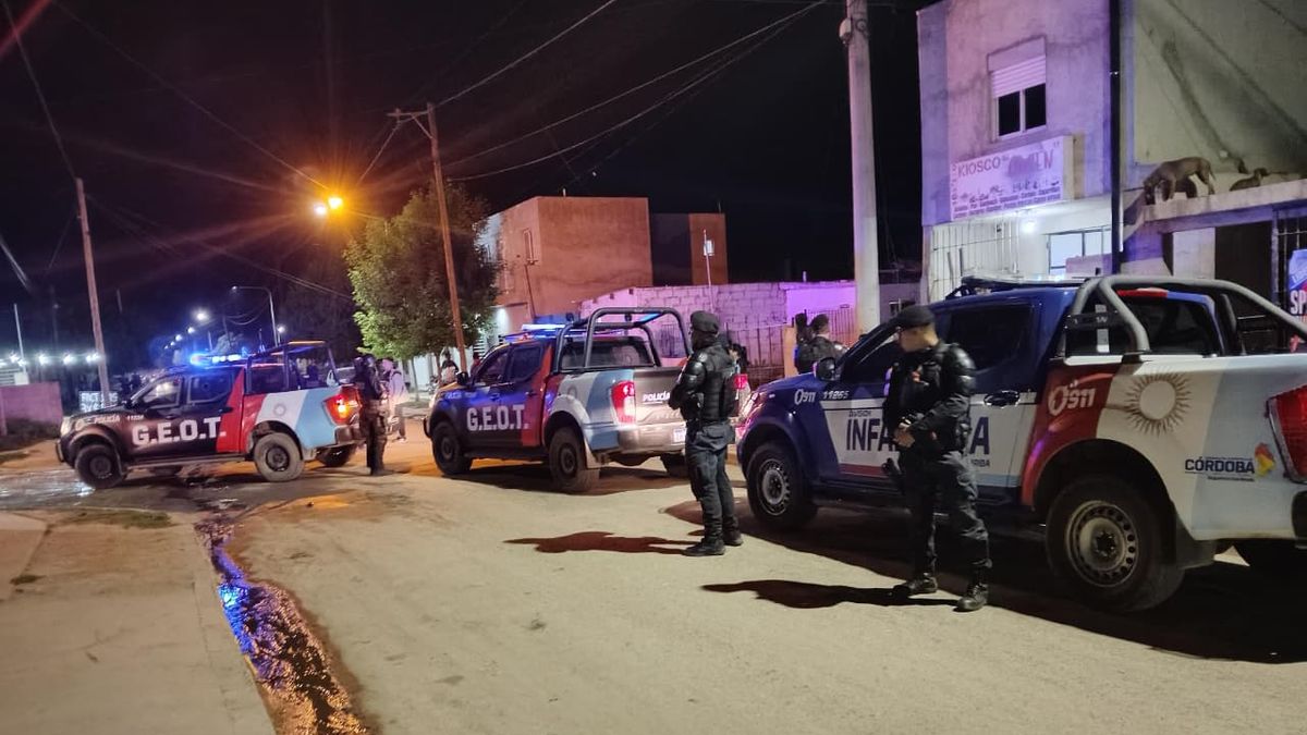 Un fuerte operativo policial terminó con 34 detenidos y droga secuestrada en Río Cuarto