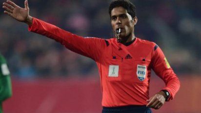 La Fifa excluyó del mundial a un árbitro por corrupción