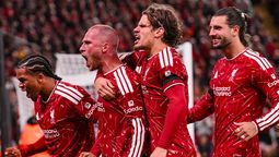El Liverpool de Alexis Mac Allister, autor de un golazo, le ganó 2 a 1 al Atlético de Madrid de Julián Álvarez, Giuliano Simeone y Cristian “Cuti” Romero.