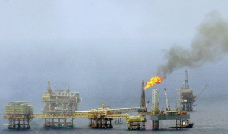 Las petroleras deberán hacer un adelanto a cuenta del Impuesto a las Ganancias