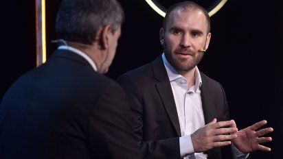 Guzmán ratificó que no habrá devaluación y anticipó cambios en el contado con liquidación