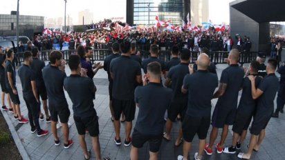 Los jugadores de River saludaron a sus hinchas