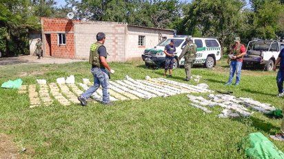 Diez detenidos, secuestran cuatro avionetas y 362 kilos de cocaína en Salta