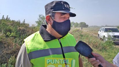 Estiman que llevará varias horas reubicar el tren descarrilado en ruta 8