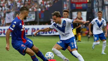 Vélez perdió por goleada con Tigre en el inicio del Torneo Apertura 2025