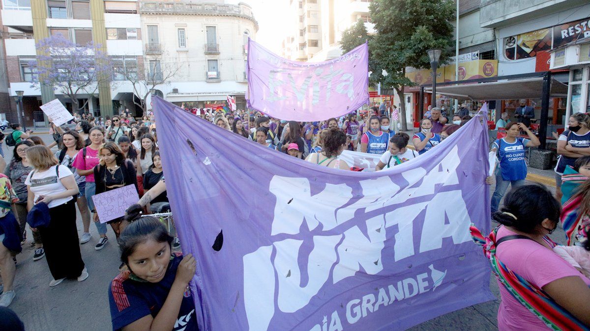 La marcha recorrió las calles de Río Cuarto hasta El Andino.