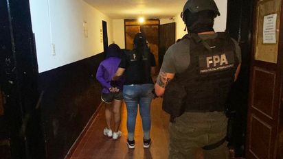Detienen a maestra jardinera: lideraba una banda que usaba un drone para ingresar droga en una cárcel