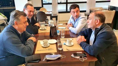 El primer encuentro entre Juez-De Loredo y Negri-Santos después de la interna