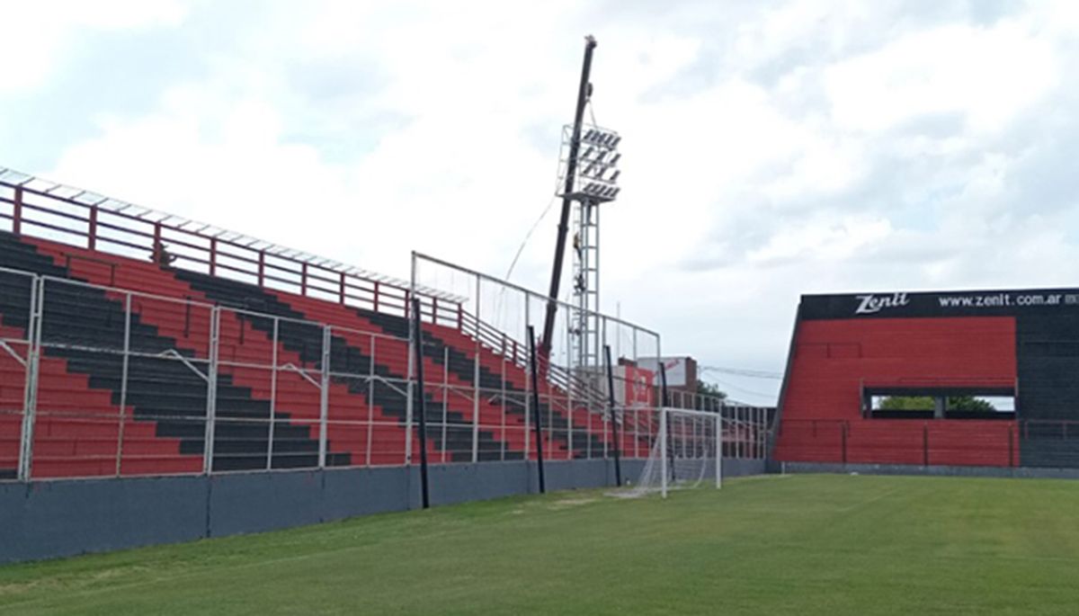 El estadio Grella no fue habilitado para el debut de Patronato en la Copa.