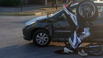 Una mujer con lesiones graves tras un choque en el macrocentro