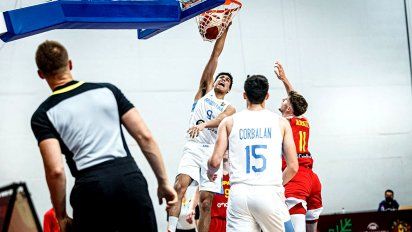 Gran debut de Argentina
