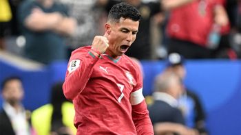 Portugal aplastó 5-0 a Uzbekistán con doblete de Cristiano Ronaldo. Portugal aplastó 5-0 a Uzbekistán con doblete de Cristiano Ronaldo.