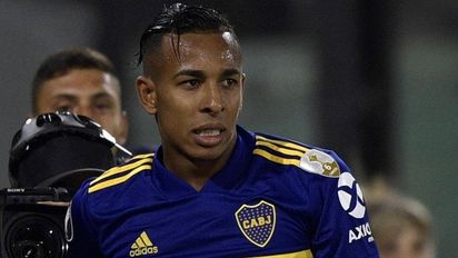 Denuncian al futbolista Sebastián Villa por abuso sexual e intento de asesinato