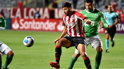 Estudiantes perdió en Chile en su debut en la Libertadores