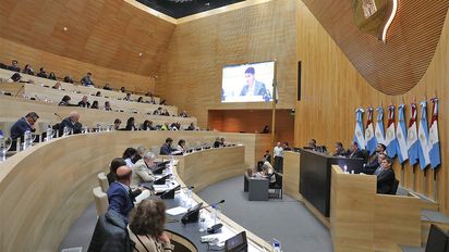 Córdoba: juran los legisladores de una Unicameral