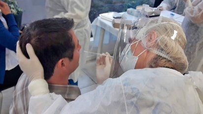 Un laboratorio de General Deheza ya realiza hisopados gratuitos para la Provincia