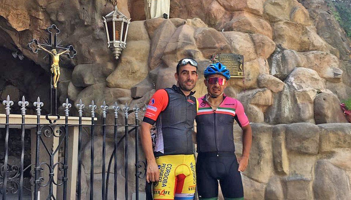 Ciclistas cabrerenses recorrieron 200 kilómetros para cumplir una promesa