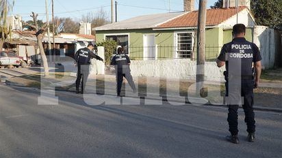 Un hombre fue herido de 7 balazos en las piernas en el sector de 400 Viviendas