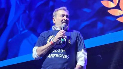 Un nuevo presidente del fútbol argentino se quejó de los arbitrajes: 