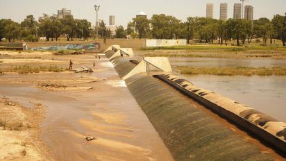 Con el inflado de gomones, arrancó la temporada 2026 en el río Cuarto