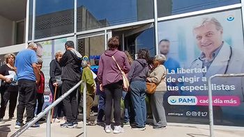En el Pami local, los planteos de las clínicas y sanatorios se acumulan, pero advierten que “la solución está en la oficina del ministro de Economía, Caputo”.