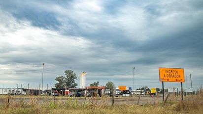 Más de 60 obreros desvinculados por la paralización de una obra