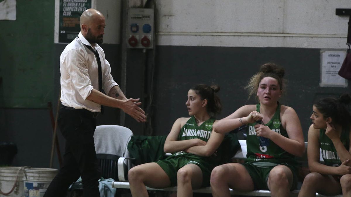 Castagno dejó el cargo como entrenador de las Lobas. Ahora dirigirá la U17 femenina de la Federación Cordobesa.