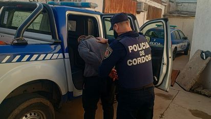 Lo vieron queriendo robar una rueda
