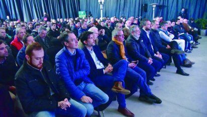 Buena participación de público en el Congreso de Aviación Agrícola