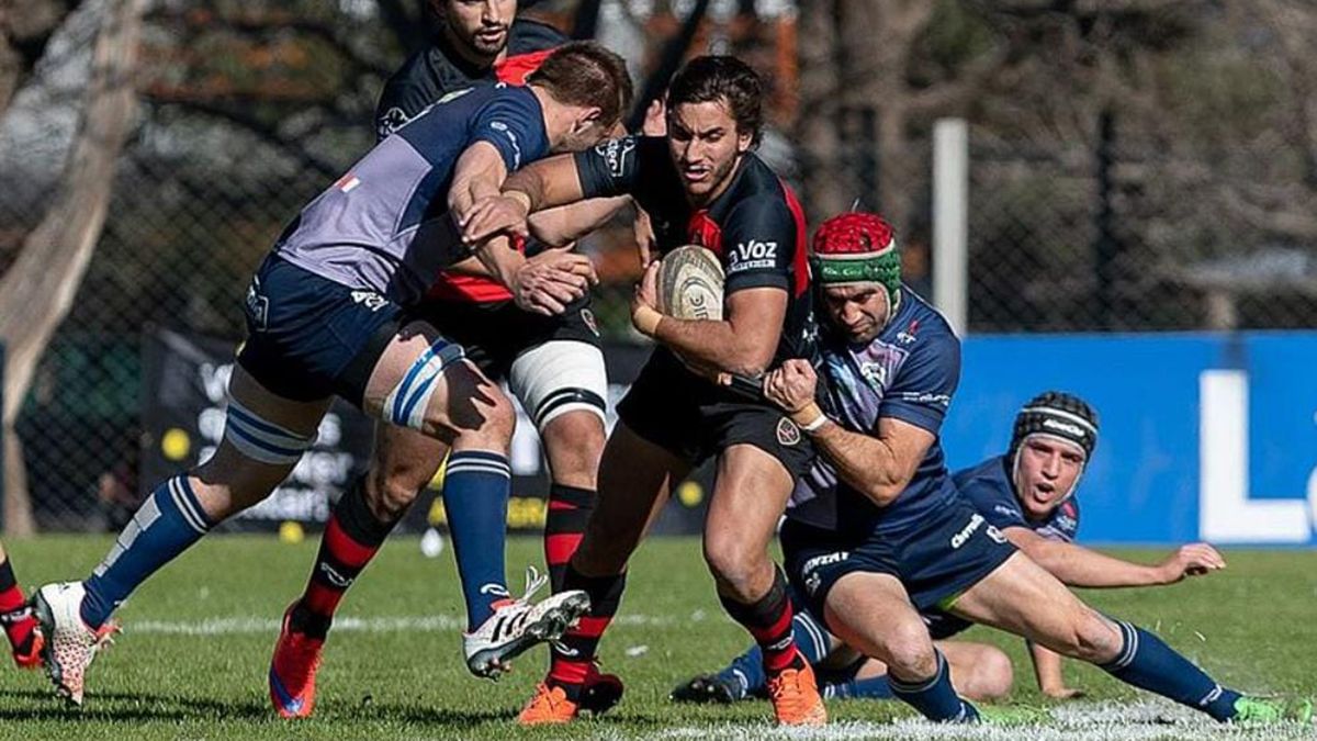 Uru Curé_Cordoba Athletic.jpg