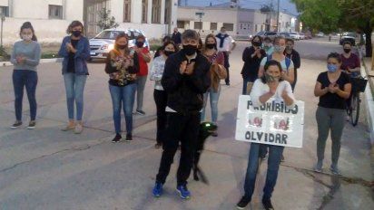 Villa Huidobro: el clamor de una madre que pide justicia por su hija