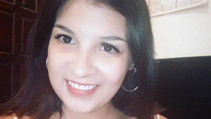 Una joven con una afección en sus ojos necesita unos lentes especiales y cuestan $ 250 mil