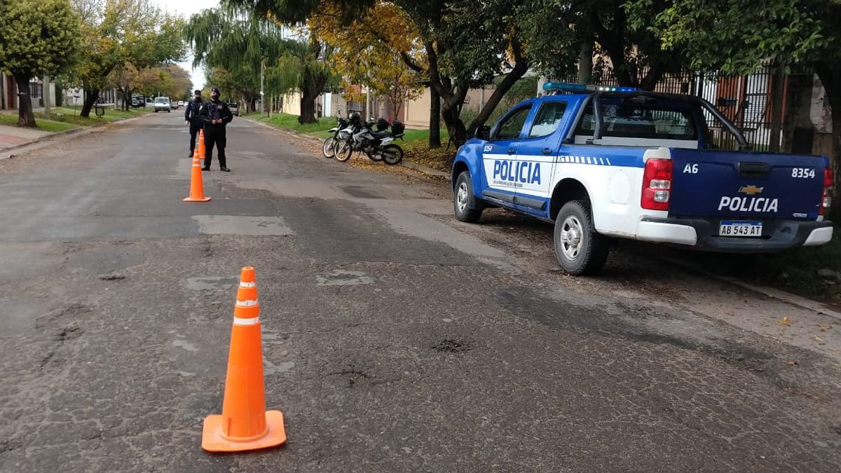 En los barrios la Policía también tuvo presencia.