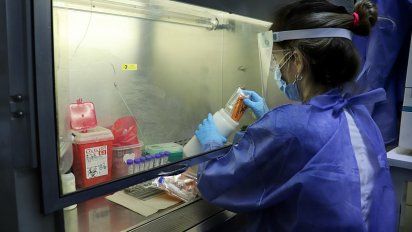 En las últimas 24 horas se informaron 15.631 casos de coronavirus en el país