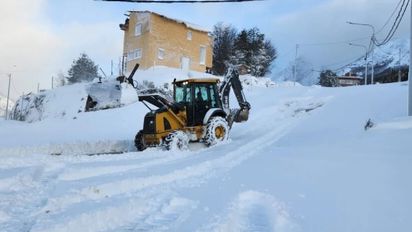 Un intenso temporal de nieve azota Ushuaia