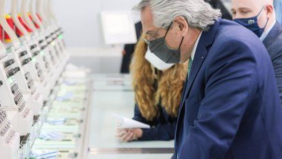 En San Juan, Fernández pidió no transitar hacia un pasado que hizo mucho daño