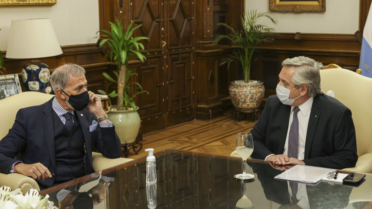 El presidente Fernández se reunió con el titular de la DAIA
