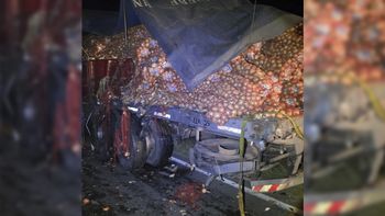 Dos camiones protagonizaron un choque por alcance cerca de San Basilio: un herido