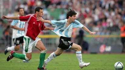 Messi: A 18 años del debut