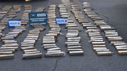 Detienen a un hombre y secuestran 380 kilos de marihuana en Córdoba