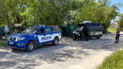 Detuvieron a un hombre por violencia familiar: le secuestraron 8 cuchillos