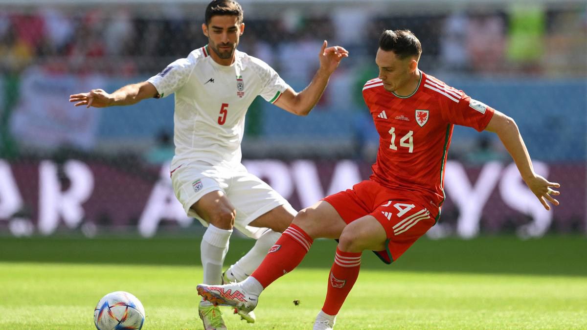 Irán ganó 2-0 a Gales y sueña con pasar a octavos de final