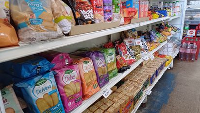 Subas en galletitas y gaseosas pero no en productos frescos; el consumo cayó 16%