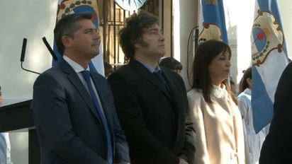 Milei presentó el Plan de Alfabetización y acusó a la izquierda de